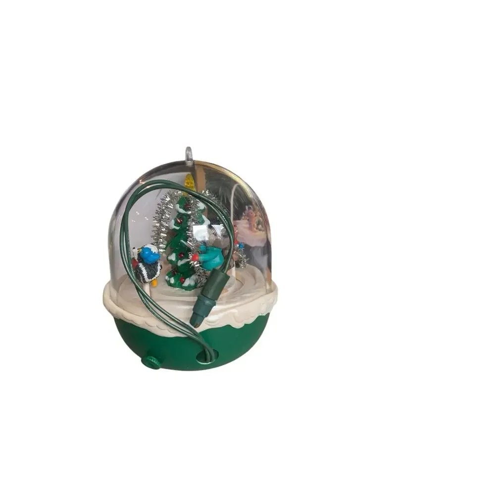 HALLMARK KEEPSAKE‎ ORNAMENT - 7402 BELLS ARE RINGING 1993 - MAGIC READ